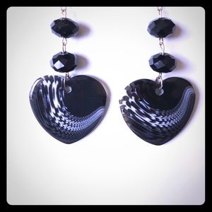 Earrings black n white